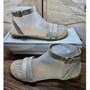 Born Mai‎ Easy Sz 7 Gold Metallic Glitter Flat Strappy Ankle Strap Sandals #555